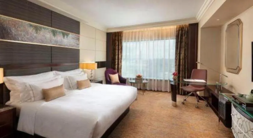 Starworld Hotel Macau 5*,