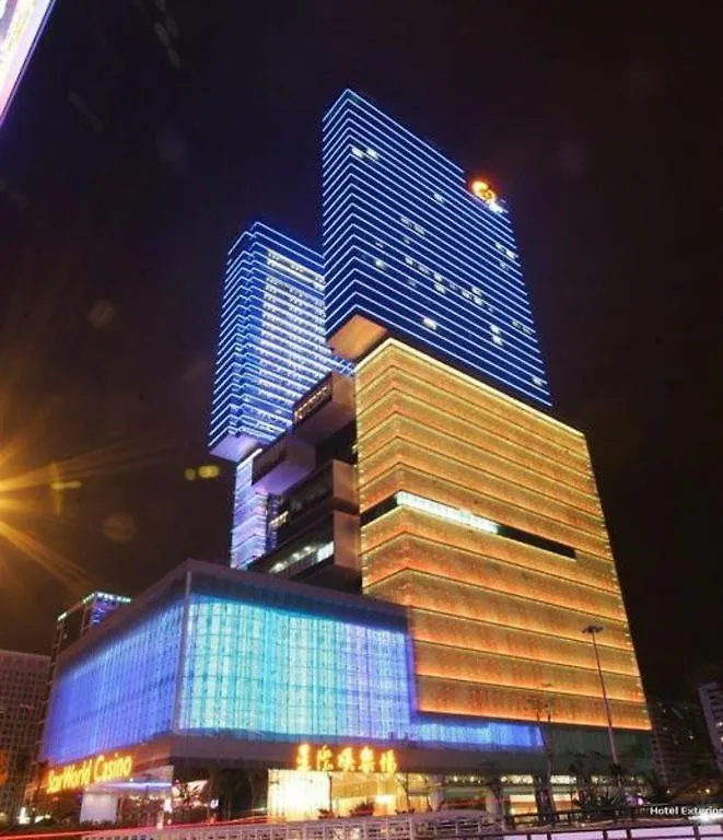 Starworld Hotel Macau 5*,