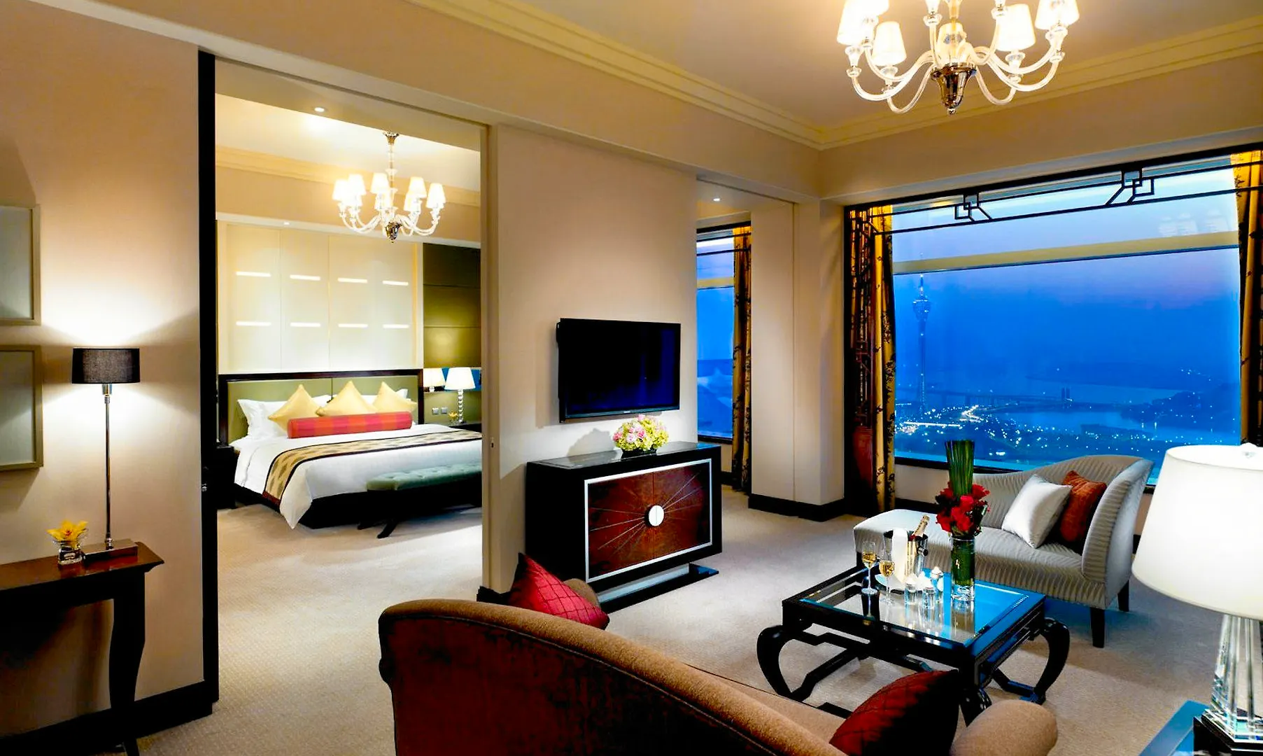 Starworld Hotel Macau 5*,  China